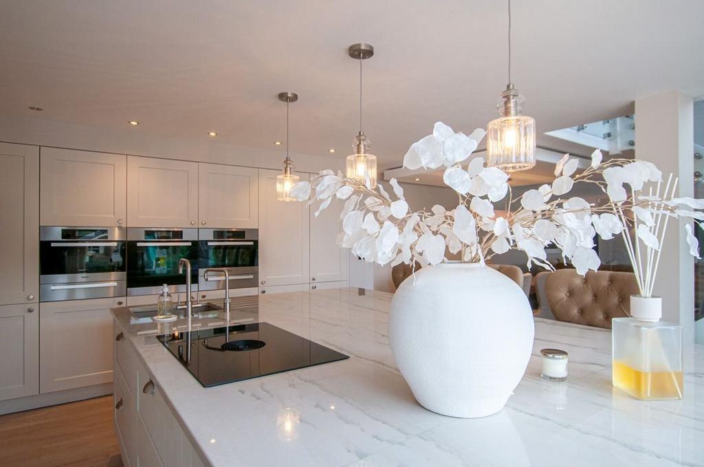 Keresforth Hall Road 5 bed detached house for sale £775,000