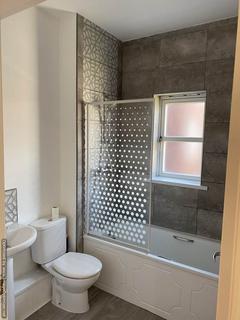 2 bedroom flat to rent, 42 Quayside
