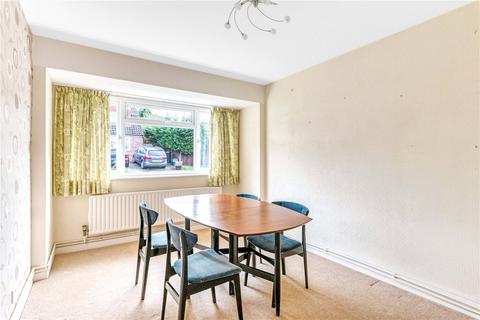 1 Holland Close, Bromley, BR2 7DS