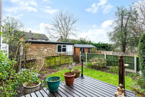 1 Holland Close, Bromley, BR2 7DS