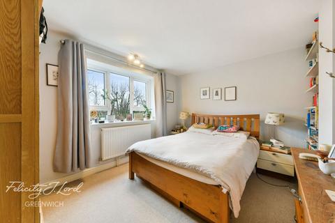 3 bedroom maisonette for sale, Greenwich, SE10 8TQ