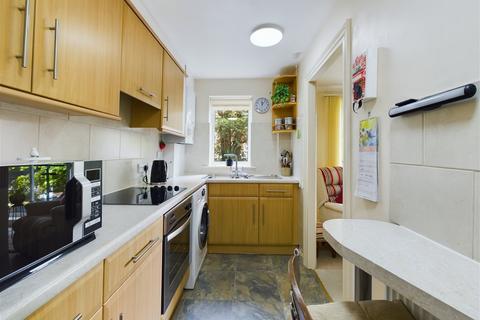 3 bedroom apartment for sale, The Limes, St. Botolphs Road, Worthing BN11