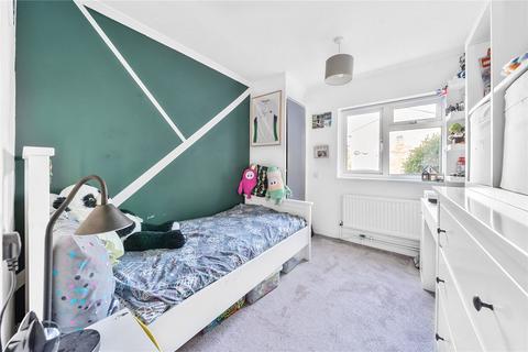 4 Garson Road, Esher, KT10 8LN