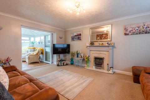 10 The Oaks, Yeoford, Crediton, EX17 5PP