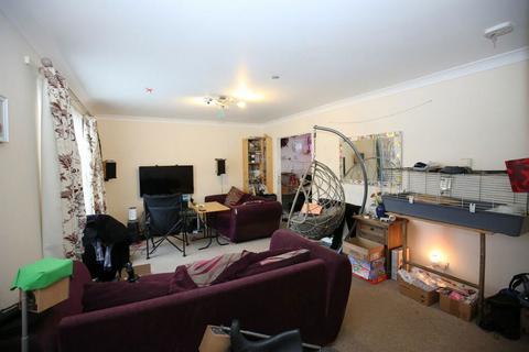 3 bedroom semi-detached house for sale - Botley Road, Southampton, Hampshire, SO19 0NN