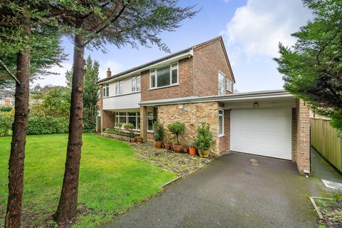 3 bedroom detached house for sale, Waterfield Drive, Warlingham CR6