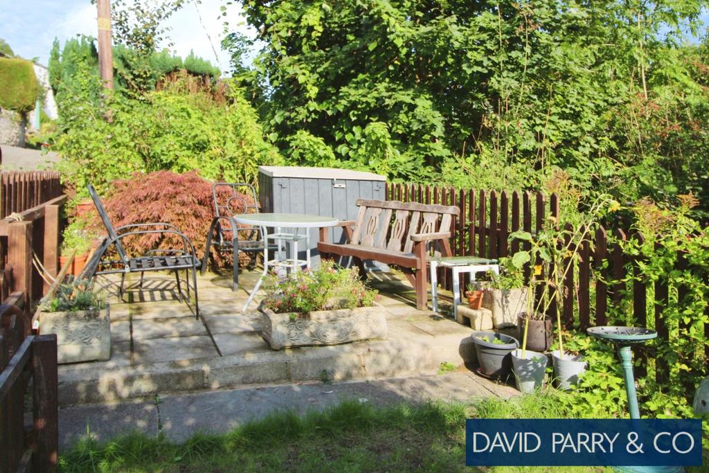 Semi-detached Two Bedroom Cottage