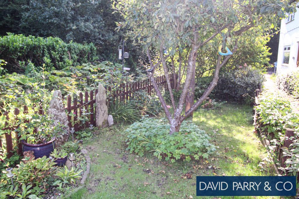 Semi-detached Two Bedroom Cottage