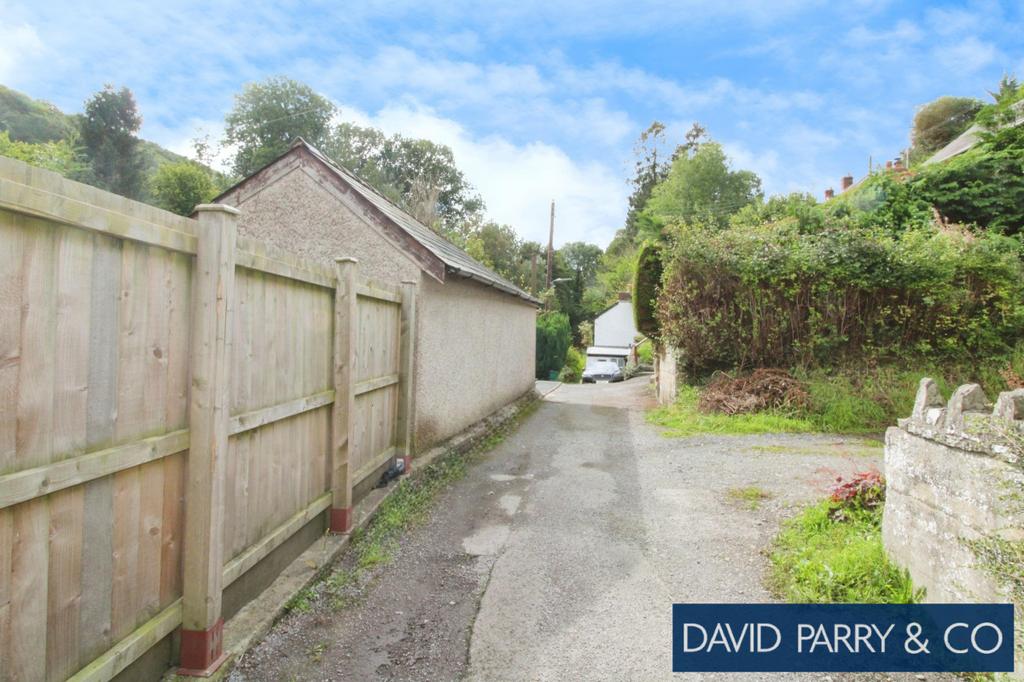 Semi-detached Two Bedroom Cottage