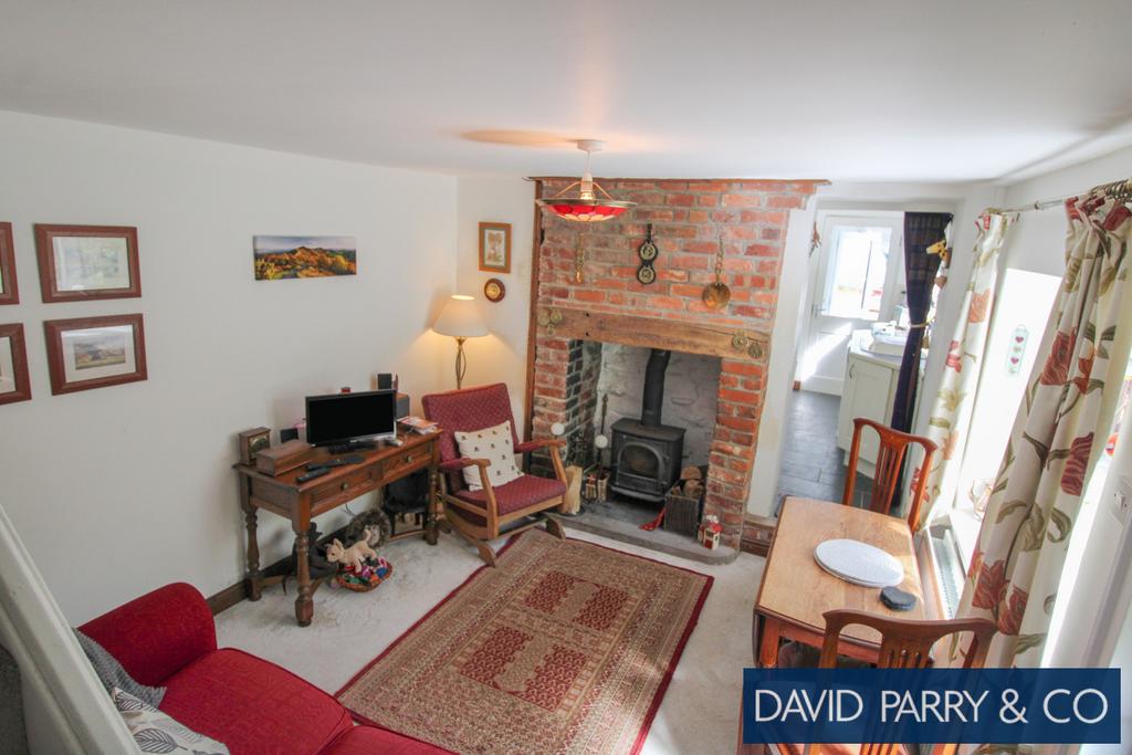 Semi-detached Two Bedroom Cottage
