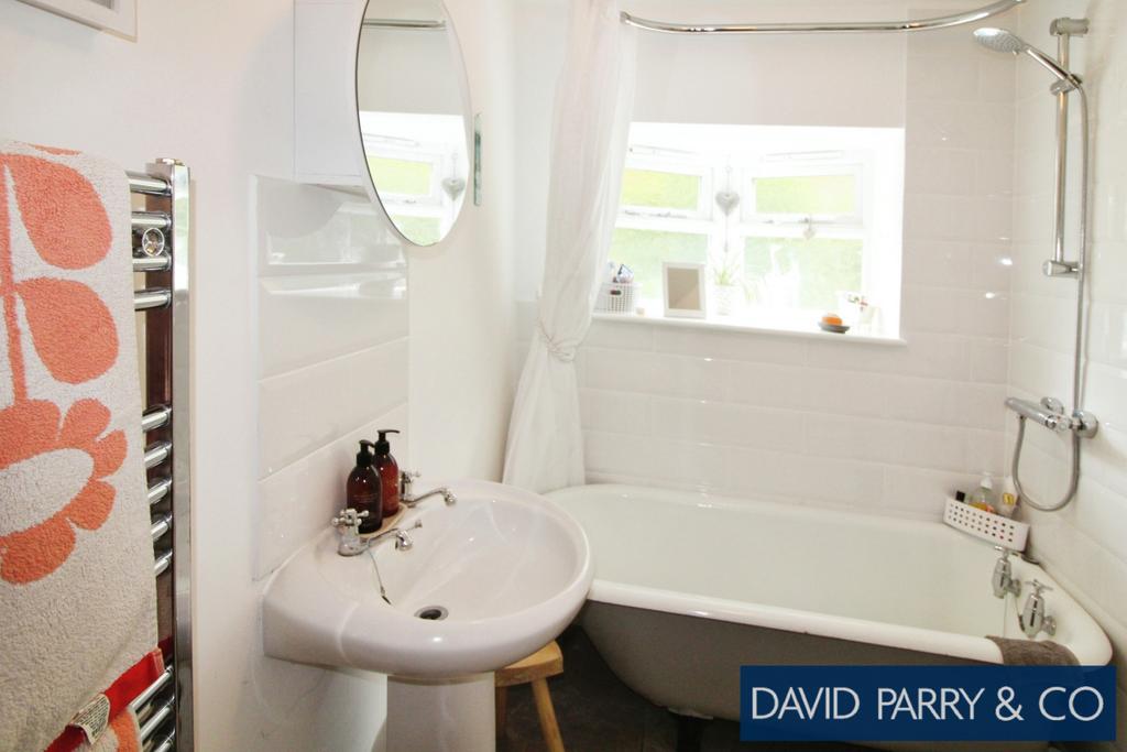 Semi-detached Two Bedroom Cottage