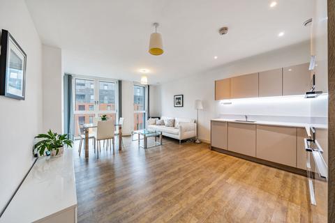 1 bedroom apartment for sale, Cable Walk, London