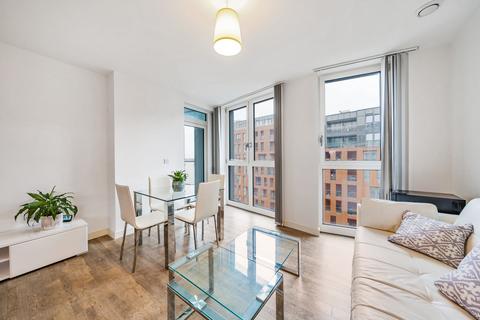 1 bedroom apartment for sale, Cable Walk, London