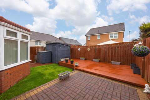 12 Fernieside Place, Edinburgh, EH17 7LF