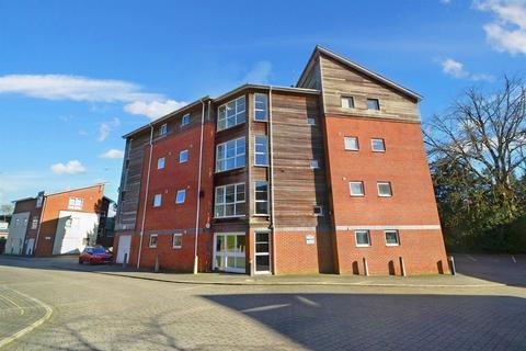 1 bedroom flat for sale, Winchester