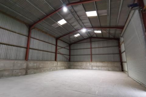 Warehouse to rent, Brentwood