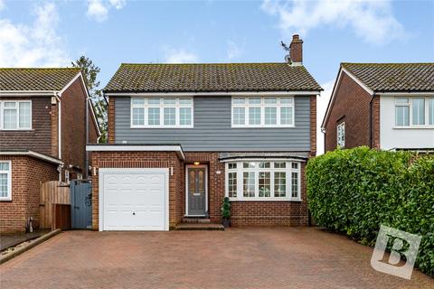 4 bedroom detached house for sale, Green Walk, Ongar, Essex, CM5