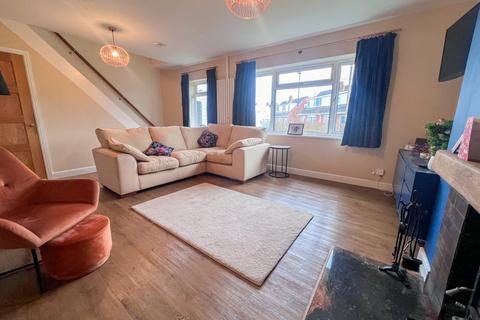 9 Mallard Close, Healing, Grimsby, DN41 7PX