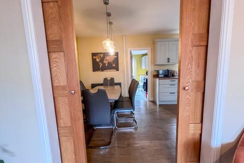 9 Mallard Close, Healing, Grimsby, DN41 7PX