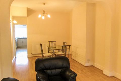 3 bedroom terraced house to rent - Stratford, London, E15