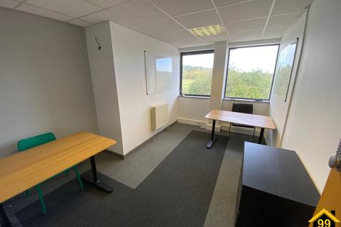 Office to rent, Wigwam Lane, Nottingham, Nottinghamshire, NG15