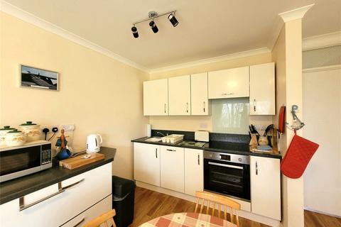 22 Devon Court, Freshwater East, Pembroke, SA71 5LH