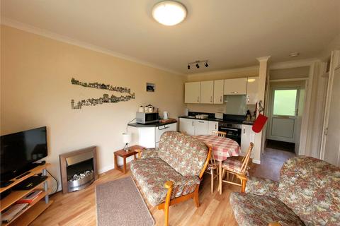 22 Devon Court, Freshwater East, Pembroke, SA71 5LH
