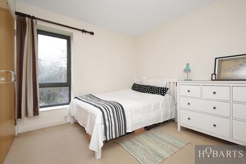2 bedroom flat for sale, Winkfield Road, Wood Green, London, N22