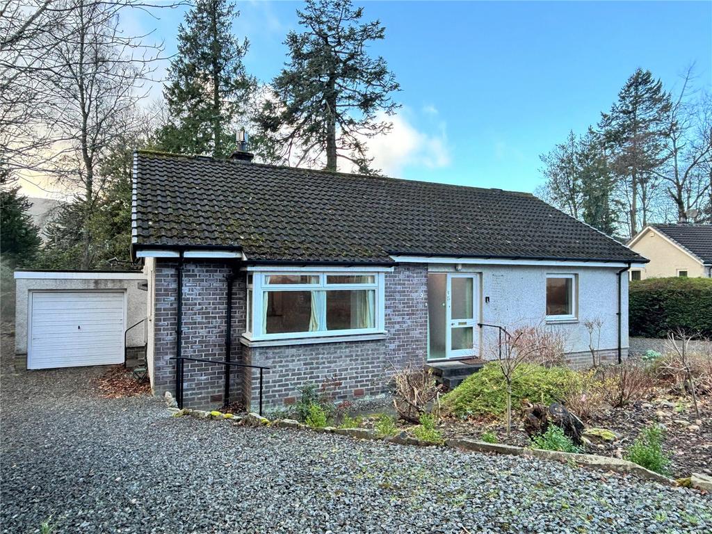 Dundarach Gardens, Pitlochry, Perthshire 2 bed bungalow for sale £240,000