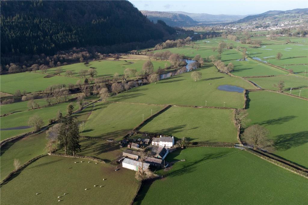 Betws Road, Llanrwst, Conwy, LL26 3 bed detached house for sale £975,000