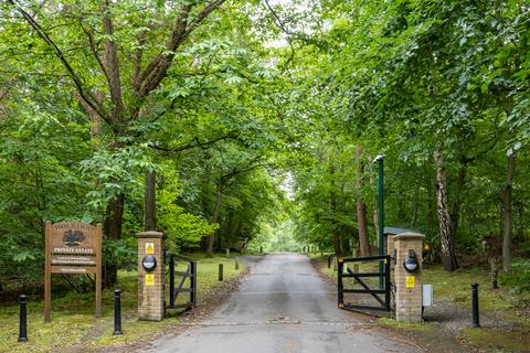 2 bedroom apartment for sale, The Courtyard, Holwood Estate, Keston, Kent