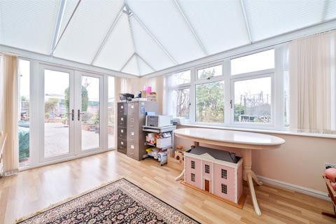 2, Brock Hill Farm Cottages Bracknell Road, Warfield, Bracknell, RG42 6JY