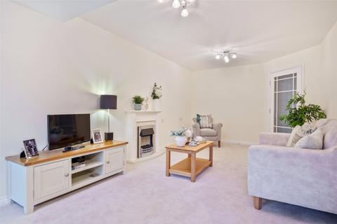 1 bedroom apartment for sale, Stokes Lodge, Camberley GU15