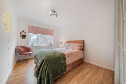 Hansler Blackness Lane, Keston, BR2 6HL
