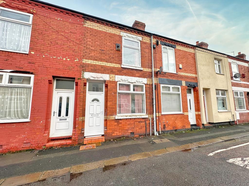 Caroline Street, Irlam, M44 2 bed terraced house for sale £140,000