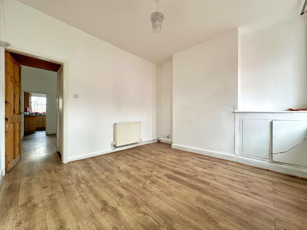 Caroline Street, Irlam, M44 2 bed terraced house for sale £145,000