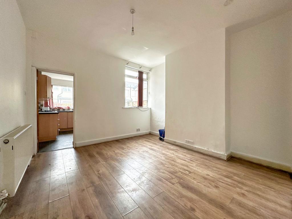 Caroline Street, Irlam, M44 2 bed terraced house for sale £145,000