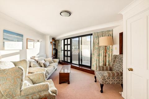 2 bedroom flat for sale, Tower Bridge Wharf, St. Katharines Way, London, E1W