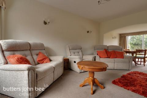 2 bedroom detached bungalow for sale, Salander Crescent, Crewe