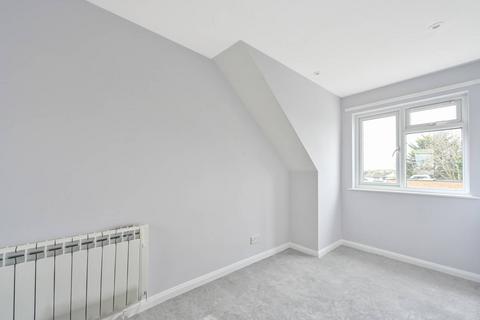 4 bedroom end of terrace house to rent, Ewell Road, Tolworth, Surbiton, KT6