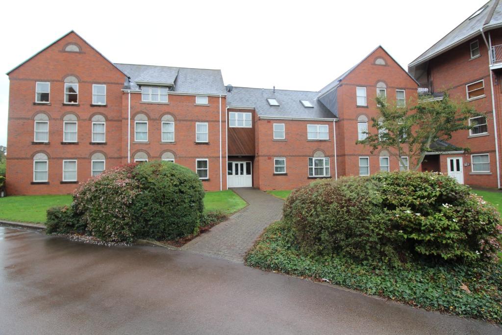 St Martin Street, Hereford HR2 2 bed flat £795 pcm (£183 pw)
