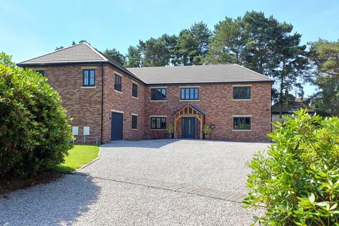 5 bedroom detached house for sale, Pinewood Road, Ashley Heath, Staffordshire TF9 4PW