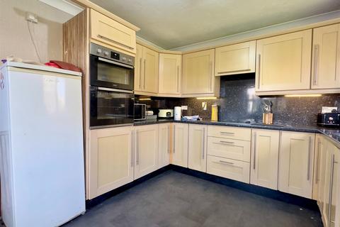 24a Park Pennkarn, Delabole, PL33 9HA
