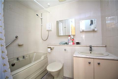 1 bedroom apartment for sale, Woodville Grove, Welling, Kent
