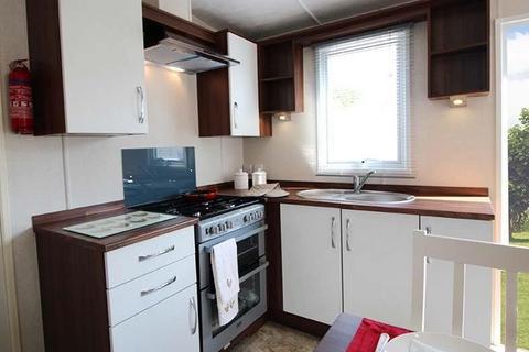 2 bedroom static caravan for sale, Pentire Coastal Holiday Park