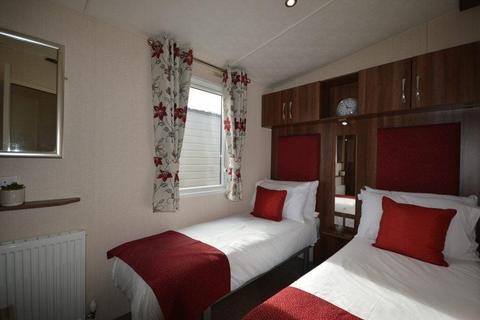 2 bedroom static caravan for sale, Pentire Coastal Holiday Park