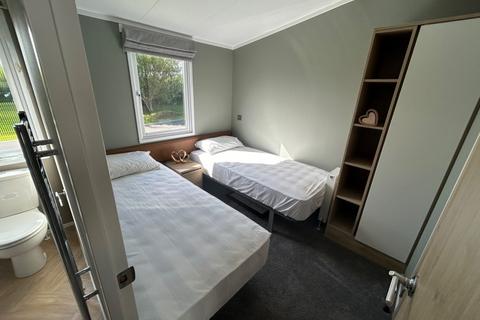 2 bedroom park home for sale, Pentire Coastal Holiday Park