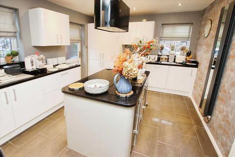 4 bedroom detached house for sale - Turnbury Close, Lincoln