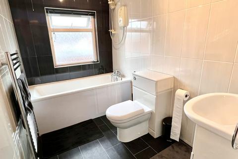 2 bedroom terraced house for sale, Parry Street, Leicester, Leicester, LE5