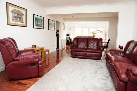 4 bedroom detached villa for sale, Larkspur Drive, East Kilbride G74
